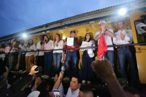 Se firmo el primer contrato APP para el corredor Férreo de La Dorada–Chiriguaná